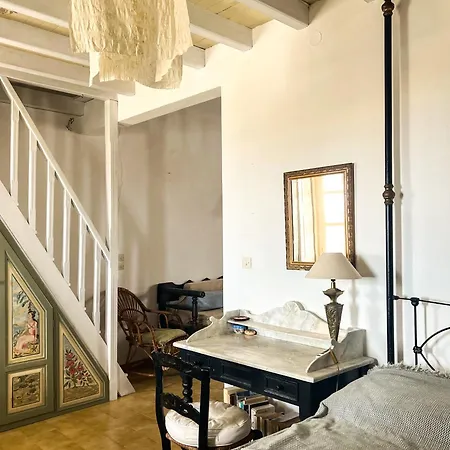 Traditional In Chora With Majestic Views Casa de Férias Pátmos