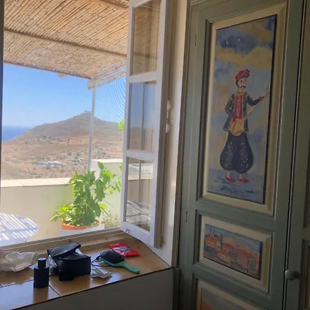 Traditional In Chora With Majestic Views Πάτμος