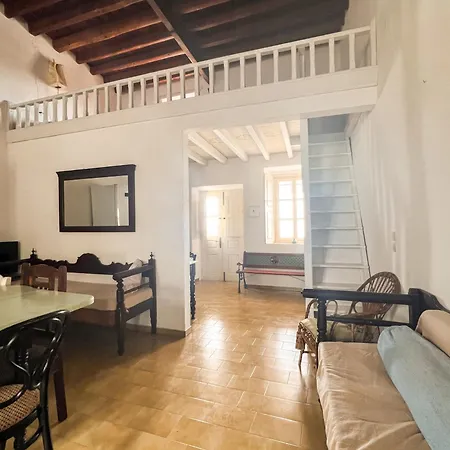 Traditional In Chora With Majestic Views *